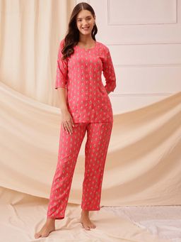 Clovia - Rayon Floral Printed Top and Pyjama Pink (Set of 2)