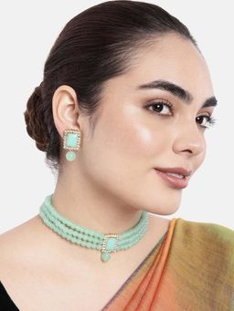 Peora - Gold Plated Kundan Pearl Dangling Chandbali Earrings Maangtikka Jewellery Set