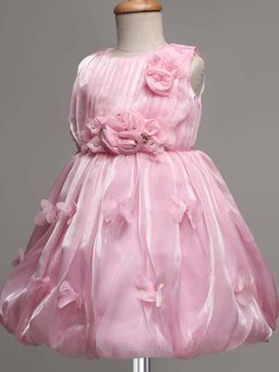 Mark & Mia - Mini Dress With Floral Applique - Pink