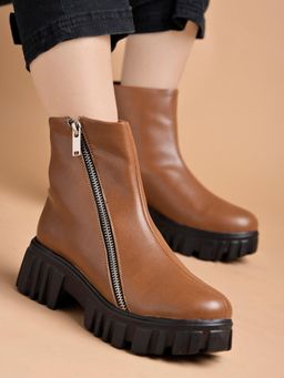 Shoetopia - Smart Casual Side Chain Detailed Tan Boots for Women