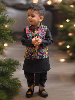 A.T.U.N. - Girls Multi-Color Fuchsia Printed Kaftan with Flared Dhoti (Set of 3)