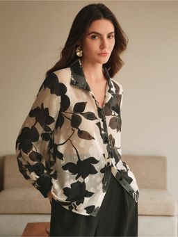 Outzidr - Off White Floral Textured Shirt