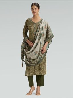 Women Plus - Verdun Green Embroidered Pure Malai Cotton Kurta & Pant with Dupatta