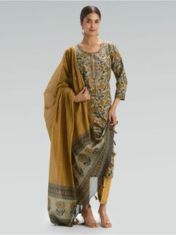 Women Plus - Mustard Embroidered Pure Cotton Print Plus Size Kurta with Pant & Dupatta