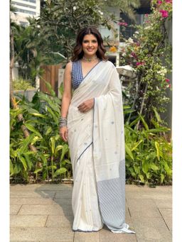 Nyri - White Printed Cotton Mulmul Saree with Unstitched Blouse