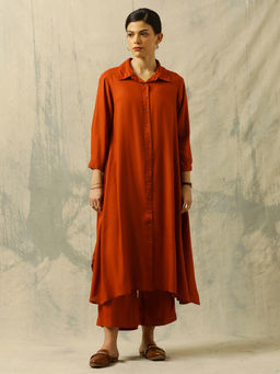 Black & Blah Blah - Women Viscose Rayon Solid Rust Kurta and Pant