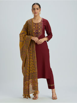 Women Plus - Women Cotton Linen Embroidered Maroon Kurta and Pant with Dupatta