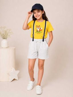 MALKIAT - Girls Yellow Printed Pure Cotton T-Shirt with Shorts & Cap Suspender