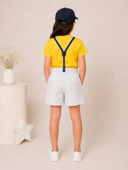 MALKIAT - Girls Yellow Printed Pure Cotton T-Shirt with Shorts & Cap Suspender