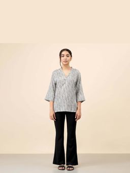 Celery - Lava Stripes White Tunic