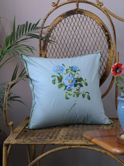 Crown of Poppies - Vintage Garden Medley Cushion Cover - Multi-Color (16 X 16 Inches)