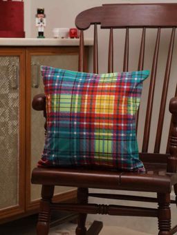 Crown of Poppies - Holly Hearth Christmas Story Cushion Cover - Multi-Color (16 X 16 Inches)