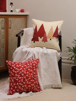 Crown of Poppies - Tartan Pines Christmas Story Cushion Cover (16 X 16 Inches) (Pack of 2)