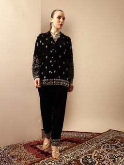 ISHIN - Women Rich Black Embroidered Velvet Co-Ord Set