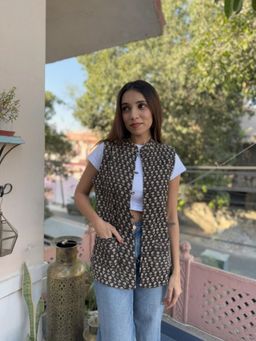 GOODHAND - Black Cotton Floral Printed Quilted Jacket