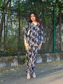 Black color option, Currently selected