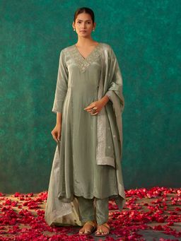 arangya - Women Embroidered Pure Crepe Green Kurta with Pant and Dupatta