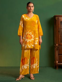 arangya - Women Poly Crepe Yellow Kurta and Pant