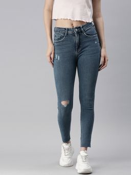 SHOWOFFFF - Women's Mildly Distressed Blue Skinny Fit Denim Jeans