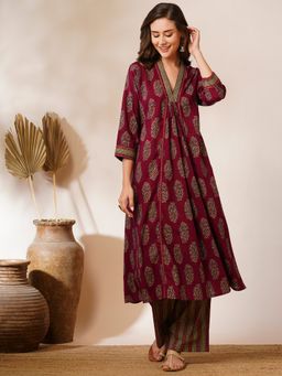 FASHOR - Maroon Floral Printed A-Line Paneled Kurta with Palazzo (Set of 2)