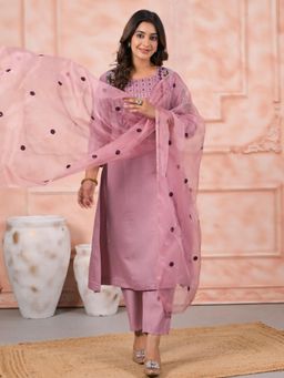 Odette - Faded Pink Silk Blend Embroidered Kurta Set with Dupatta