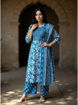 Rangita - Blue and White Rayon Printed Straight Kurta Set