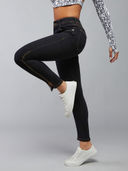 Black color option, Sold out, Currently selected