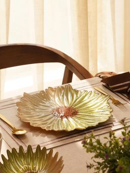 Pure Home + Living - Green Flower Shaped Glass Dinner Plate