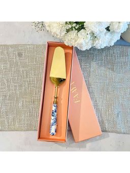 Faaya Gifting - Single Cake Server - Brittany Blanc