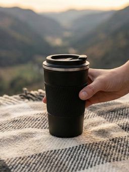 YELONA - Leak-Proof Stainless Steel Black Coffee Tumbler