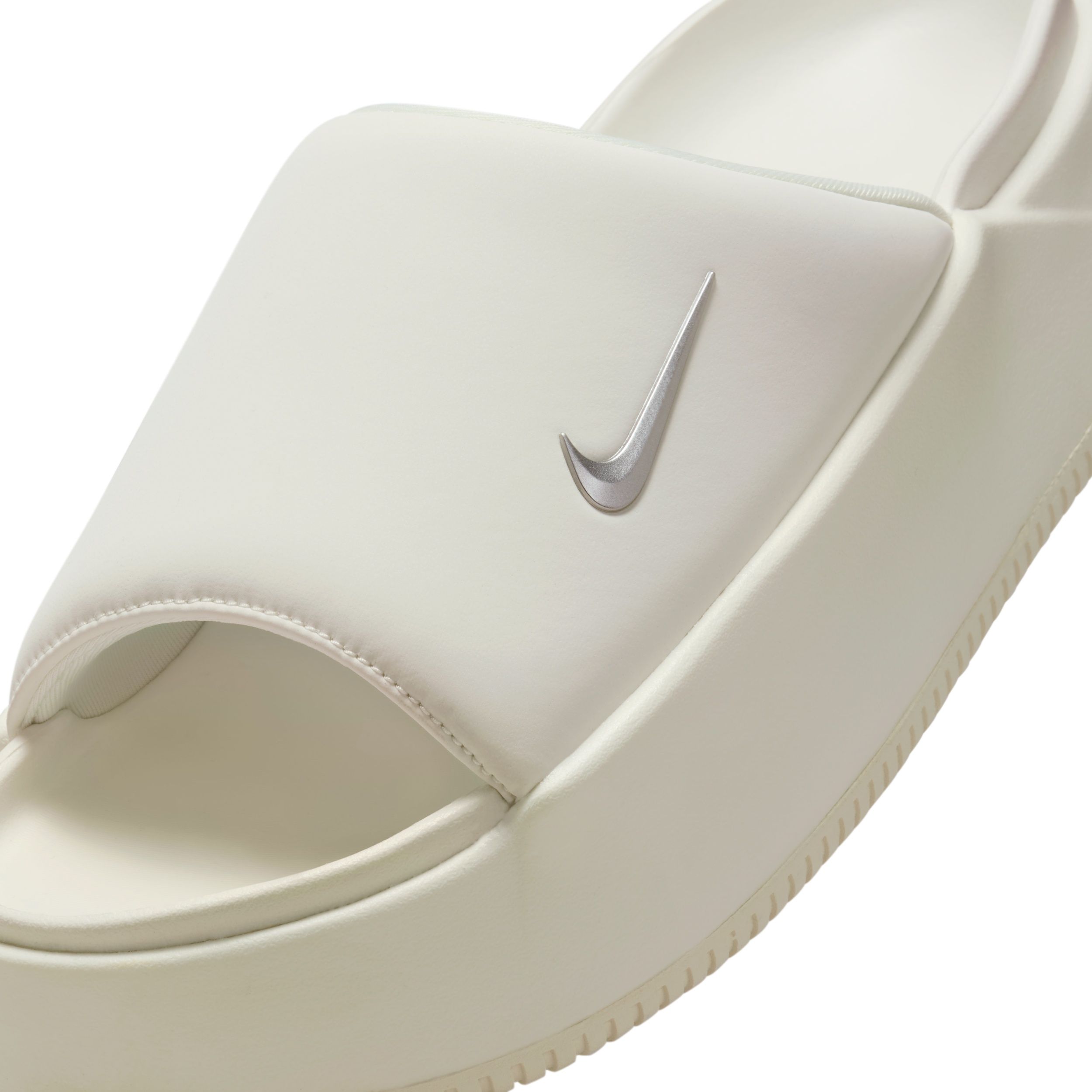 Nike Calm Elevation Slide HJ5601-100 24㎝ Buy Nike Calm Elevation Women's Slides Online | Nike India