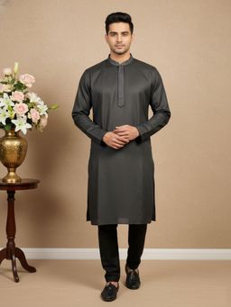 Gahan - Mens Classic Cotton Black Self Design Kurta