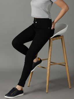 SHOWOFFFF - Women's Stretchable Clean Look Black Slim Fit Jeans