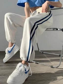 Outzidr - White Contrast Blue Striped Jogger