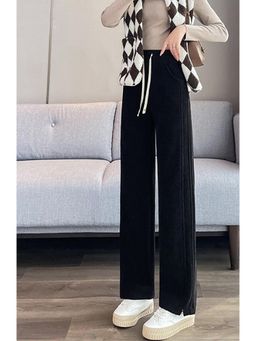 Outzidr - Black Textured Wide Leg Sweatpants