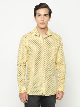 CRIMSOUNE CLUB - Men's Yellow Printed Shirt
