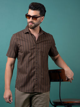 CRIMSOUNE CLUB - Men's Brown Vertical Stripes Cotton Shirt