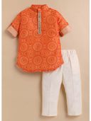 Orange color option, Currently selected