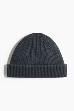 H&M - Men Grey Rib-Knit Hat