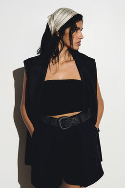 H&M - Women Beige Diamond-Shaped Scarf