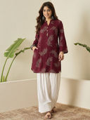 Maroon color option, Currently selected