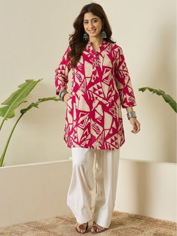 InWeave - Women's Rayon Printed Pink Kurti And Pant
