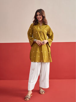InWeave - Women's Cotton Printed Mustard Kurti And Pant