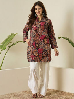 InWeave - Women's Viscose Rayon Printed Multi-Color Kurti And Pant