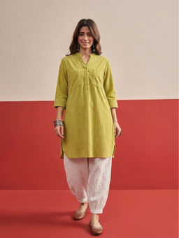 InWeave - Women's Viscose Rayon Stripes Green Kurta And Salwar