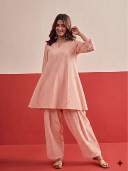 InWeave - Women's Cotton Printed Peach Co-Ord Set