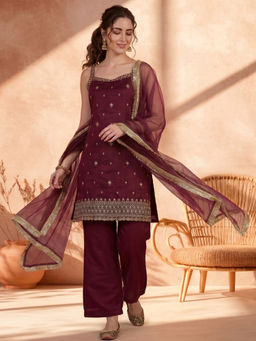 AVANSHEE - Women Embroidered Maroon Kurta And Pant With Dupatta
