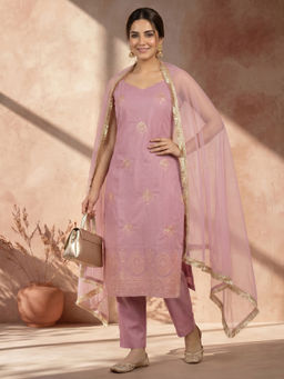 AVANSHEE - Women's Silk Blend Embroidered Pink Kurta And Pant With Dupatta