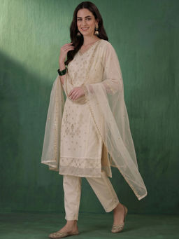 AVANSHEE - Women Embroidered Off White Kurta And Pant With Dupatta