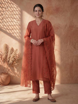 AVANSHEE - Women's Silk Blend Solid Rust Kurta And Pant With Dupatta